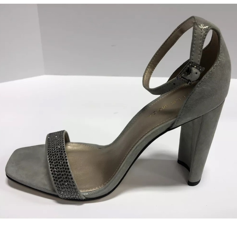 Pelle Moda Women’s Gabi3 Pewter Block Heel Sandals, Size 7.5 M
